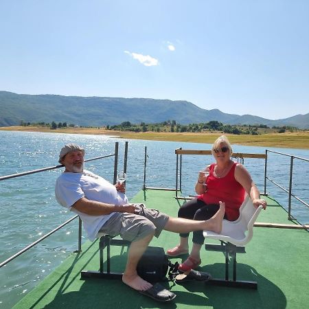 Apartmani Markesic Ramsko Jezero Prozor Exterior foto