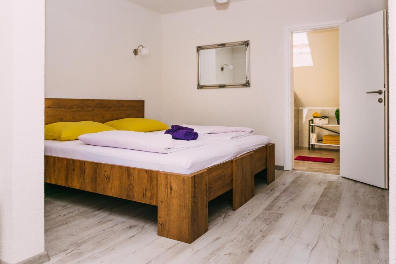 Apartmani Markesic Ramsko Jezero Prozor Exterior foto